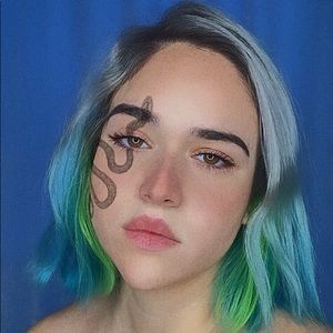 Meet your Posher, Lou